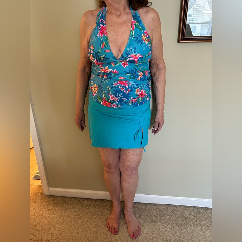 NWT Yonique Floral Tankini Swimwear - Picture 14 of 15
